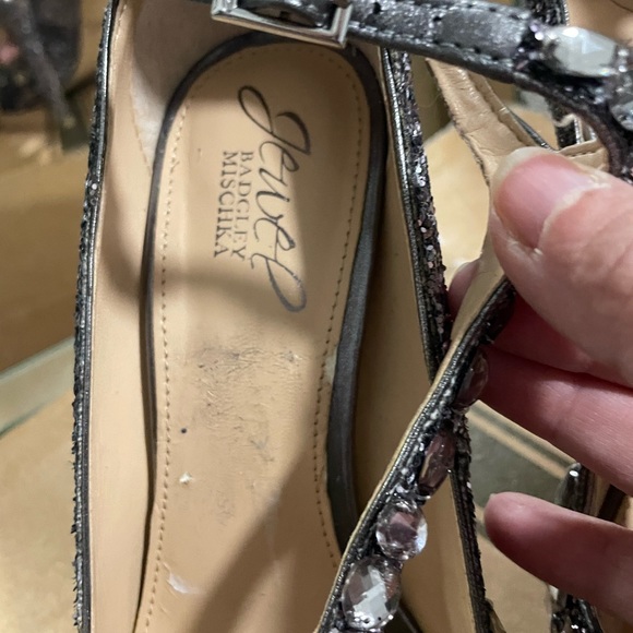 Badgley Mischka Conroy dress sandal in a size 5.5 - Picture 5 of 8